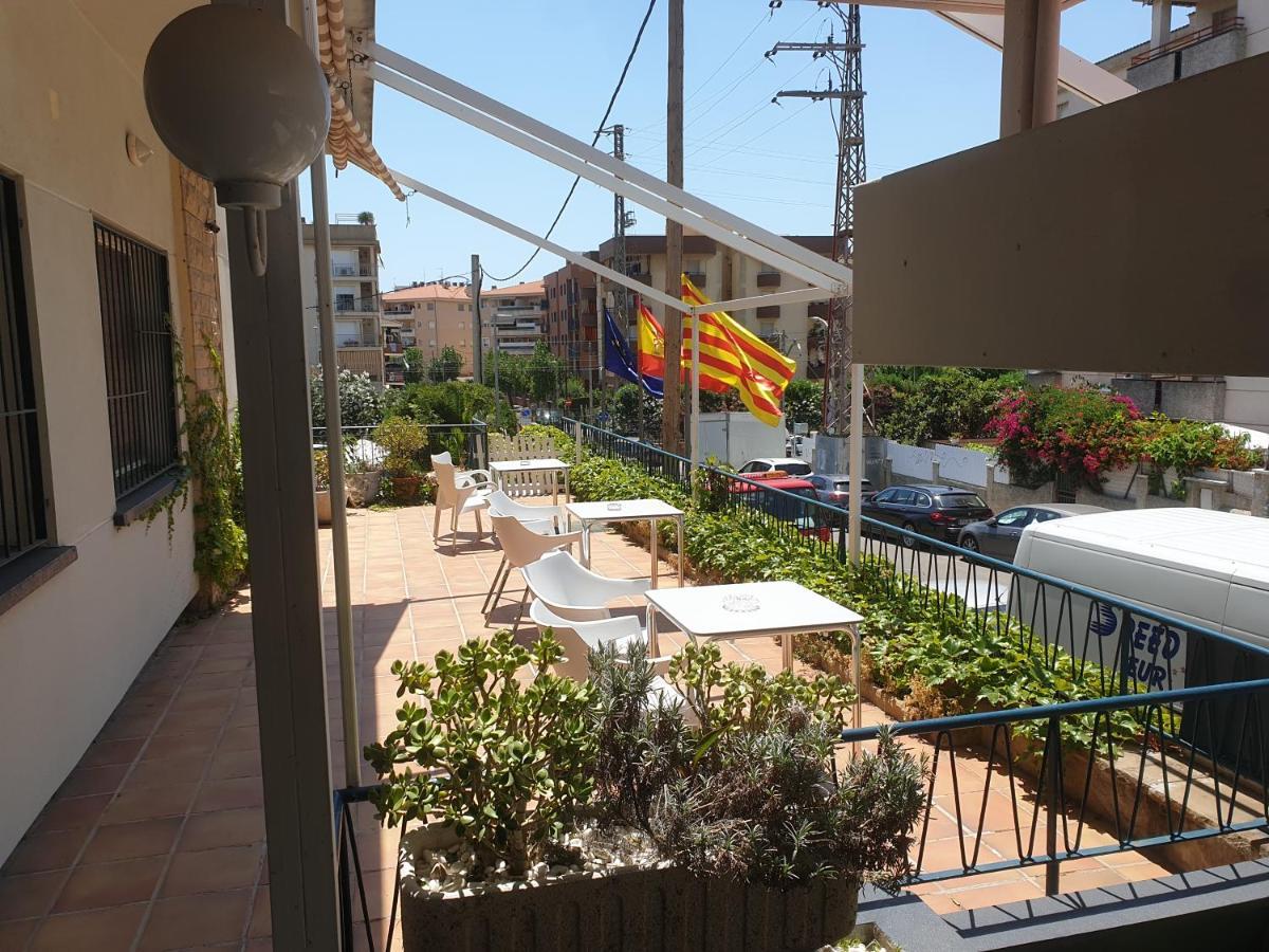 Hotel Sant Jordi セグル・デ・カラフェル エクステリア 写真