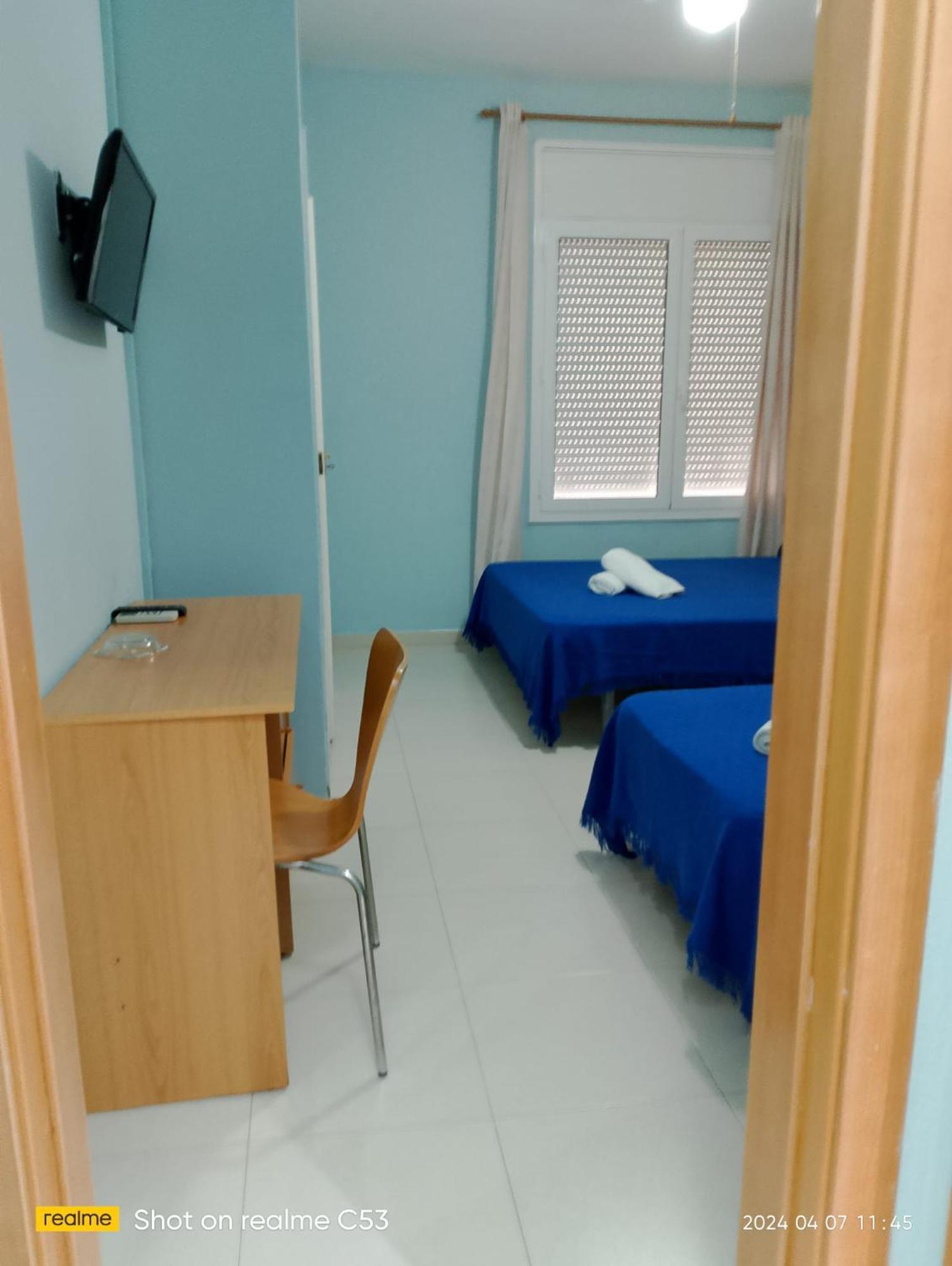 Hotel Sant Jordi セグル・デ・カラフェル エクステリア 写真