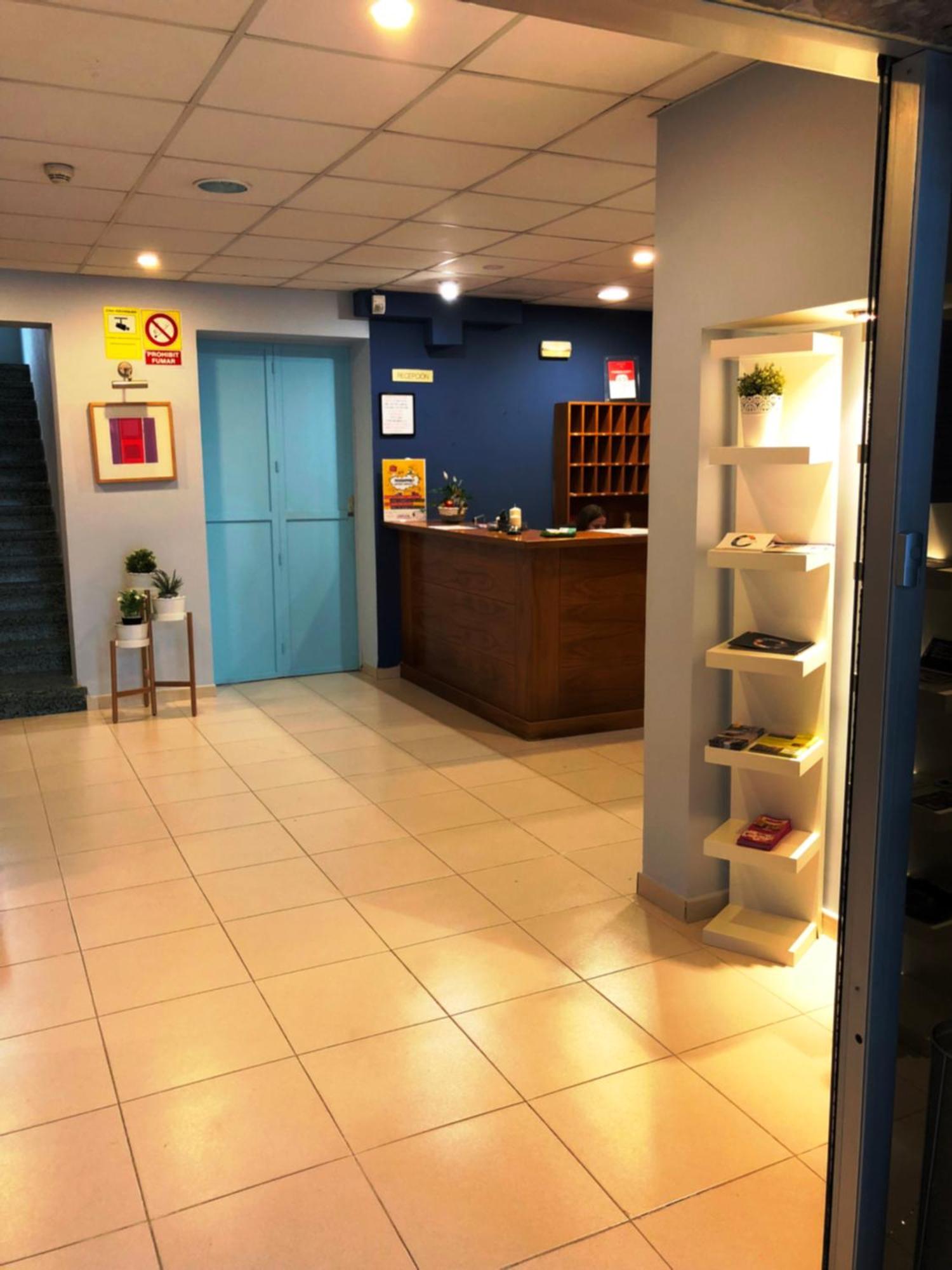 Hotel Sant Jordi セグル・デ・カラフェル エクステリア 写真