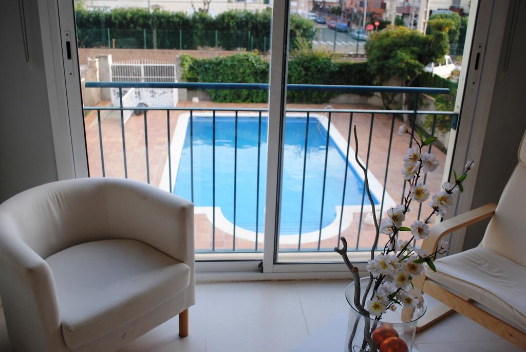 Hotel Sant Jordi セグル・デ・カラフェル エクステリア 写真